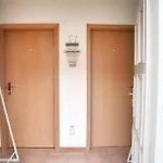 Haus Julian 2 *